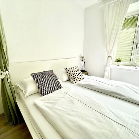 Contactless Self-Check-In - City Apartment Zum Wohlfuhlen Ans16 Грац Экстерьер фото